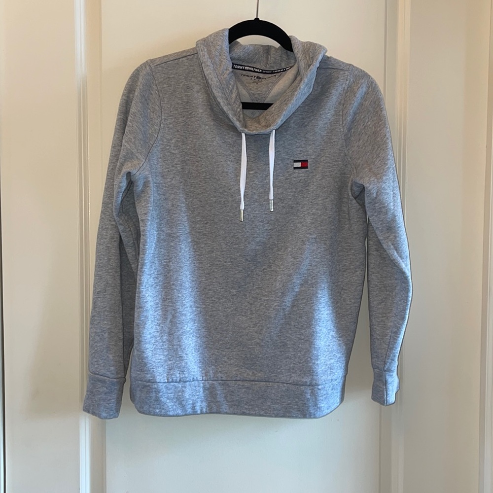Tommy Hilfiger cowl neck sweatshirt Medium.  Gray